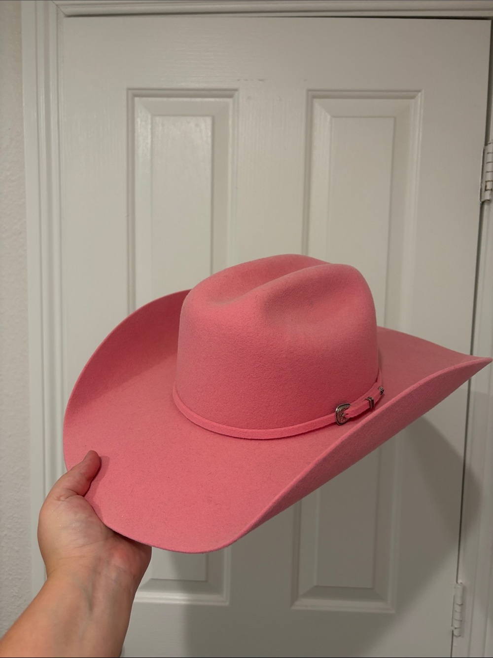 Women's Pink Felt Cowboy Hat with Slim Hatband